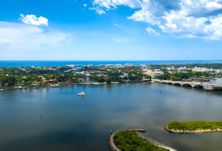 Properties For Sale in Lake Worth