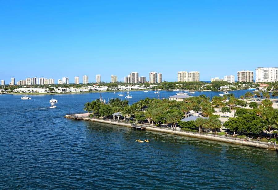 Properties For Sale in Riviera Beach